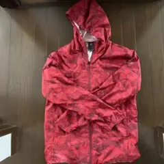 adidas フード付きウィンドブレーカー 赤
