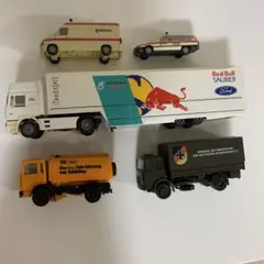 herpa ヘルパ　ドイツ製　レッドブルF1トランスポーター　ドイツ軍　清掃社