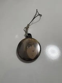 進撃の巨人　アルミン　缶バッジ　キーホルダー