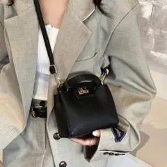 ミニショルダーバック　ブラック