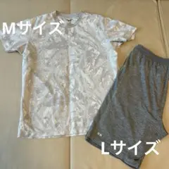 UNIQLO ホワイト抽象模様Tシャツ　Mサイズ&Lサイズ　ルームウェア　上下
