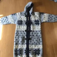 毛100パー　雪柄　コート