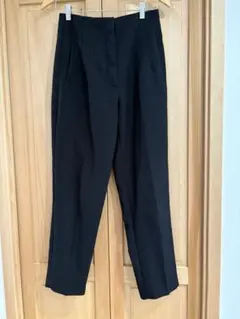 ZARA ハイウエストパンツ　ブラック　Mサイズ