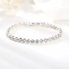 【匿名配送✨新品】テニスブレスレット　ジルコニア　シルバー　ブレスレット