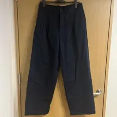 GU ネイビー イージーワイドタックパンツ Mサイズ