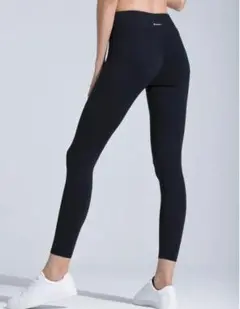 【即日発送】AUMNIE PERFECT PANTS BLACK ヨガパンツ 黒