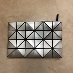 BAOBAO ISSEY MIYAKEコインケースBB91-AG751小銭 財布 2025年最新】BAOBAO ISSEYMIYAKE コインケース・小銭入れの人気