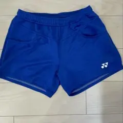 テニスウェア　ショートパンツ