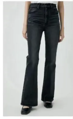 美品 MOUSSY　MVS BLACK FLARE