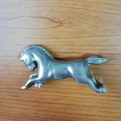 Item thumbnail for item 49c10052-3036-4f75-a12e-f313c52552b4