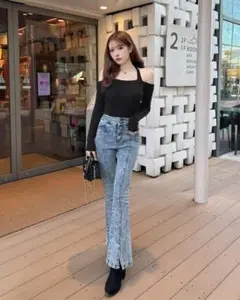 【新品】Cheri mi シェリミー 美脚ストレッチフレアデニム パンツ XS