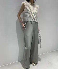 AIC. フリルチュールトップスオールインワンセット 中のみ