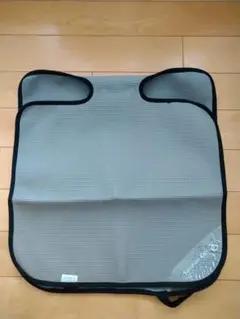 チャイルドシート固定用マット