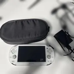 ps vita ホワイト pch-1000 8GB メモリーカード付き　美品