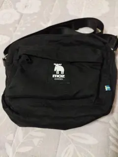 Item thumbnail for item c600d3ec-66c6-4afc-ab63-2f449a1bac0d