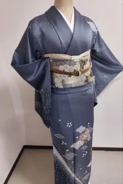 Item thumbnail for item 3b32e766-1ac8-446f-83aa-c26961e03e8e