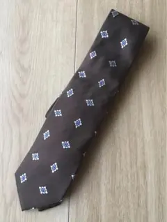 鎌倉シャツ　ネクタイ　ブラウン　小紋