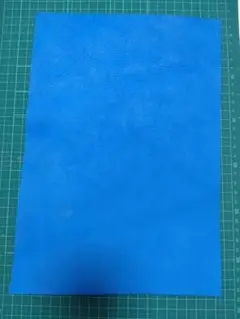 革ハギレ　ブルー