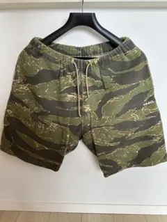 カモフラージュショートパンツ