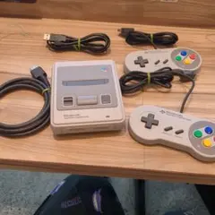 箱無し美品　ニンテンドークラシックミニ スーパーファミコン