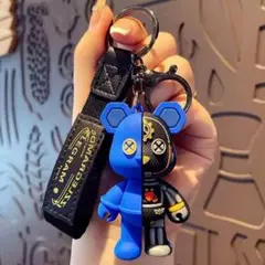 ベアブリック　キーホルダー　ロボット　ストラップ付き　クマ　青　黒