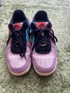 Nike Air Force 1 マルチカラー スニーカー