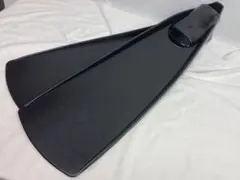 【超希少/限定品】ガル バラクーダ フィン ブラック Mサイズ スタンダード