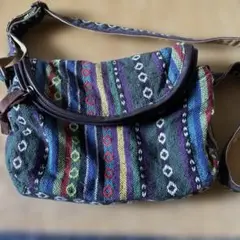 エスニック柄　ショルダーバッグ