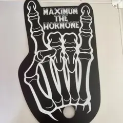 メロイック・ホルモンうちわ