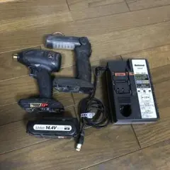 パナソニックインパクトドライバー、LEDライト、充電器、EZ9L40
