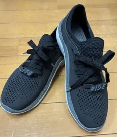 【新品】クロックス スニーカー 運動靴 ライトライド ペイサー 黒 W6
