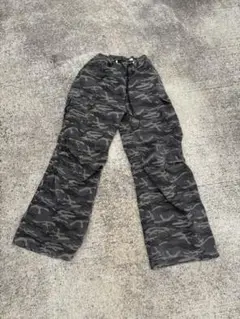 y2k 迷彩柄カーゴパンツ カモ柄　グレー系　シルエット良