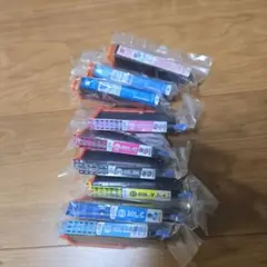 Item thumbnail for item 5f35169c-342a-45b6-9e4b-867bde5c6630