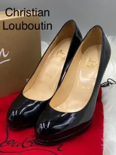 【美品】クリスチャン ルブタン 黒 パンプス エナメルハイヒール24