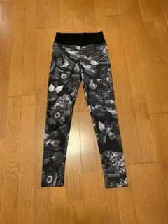 ヨガタイツ