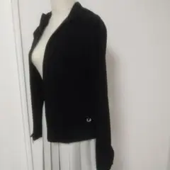 黒のアウター