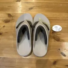 OOFOS サンダル M10W12