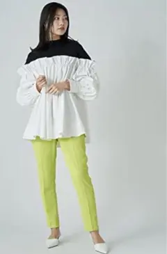 【値下げ】CELFORD スキニーパンツ