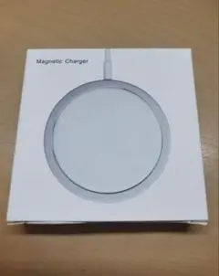 【新品未使用】iPhone　ワイヤレス充電器 MagSafe　置くだけ