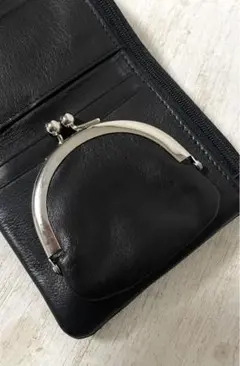 美品　Y'SACCS イザック　本革　レザー　がま口　ガマ口　 三つ折り財布