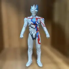 ウルトラマンブレーザー　ソフビ