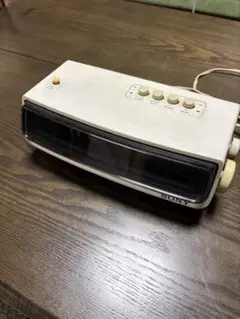 貴重　廃盤品　昭和レトロ　SONYパタパタ時計　ラジオ付　懐かしい Yahoo!オークション -「sony パタパタ時計」(ラジオ