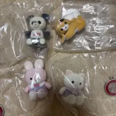 吉徳のぬいぐるみ　フィギュア　ガチャ　4つセット