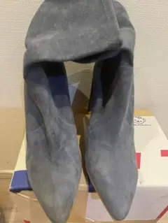 stuart weitzman