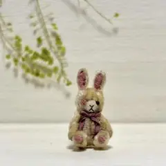 クタクタうさぎ*モールアート*ミニチュア*ドールハウス*ぬいぐるみ*アンティーク