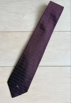 美品　Burberry バーバリー　ネクタイ　総柄　絹100% ダークブラウン