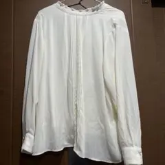 フェリシモ　3Ｌ　美品　フリルネック オフィス用、スーツ用
