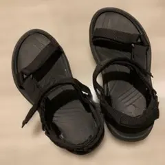 Teva サンダル ブラック　23.0
