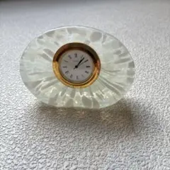 オーバル型アナログ時計 クリア