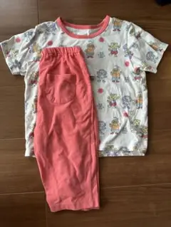 UNIQLO ファンターネ　パジャマ
